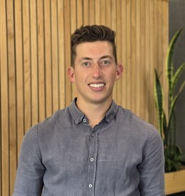 Briton Woodman - Customer Service